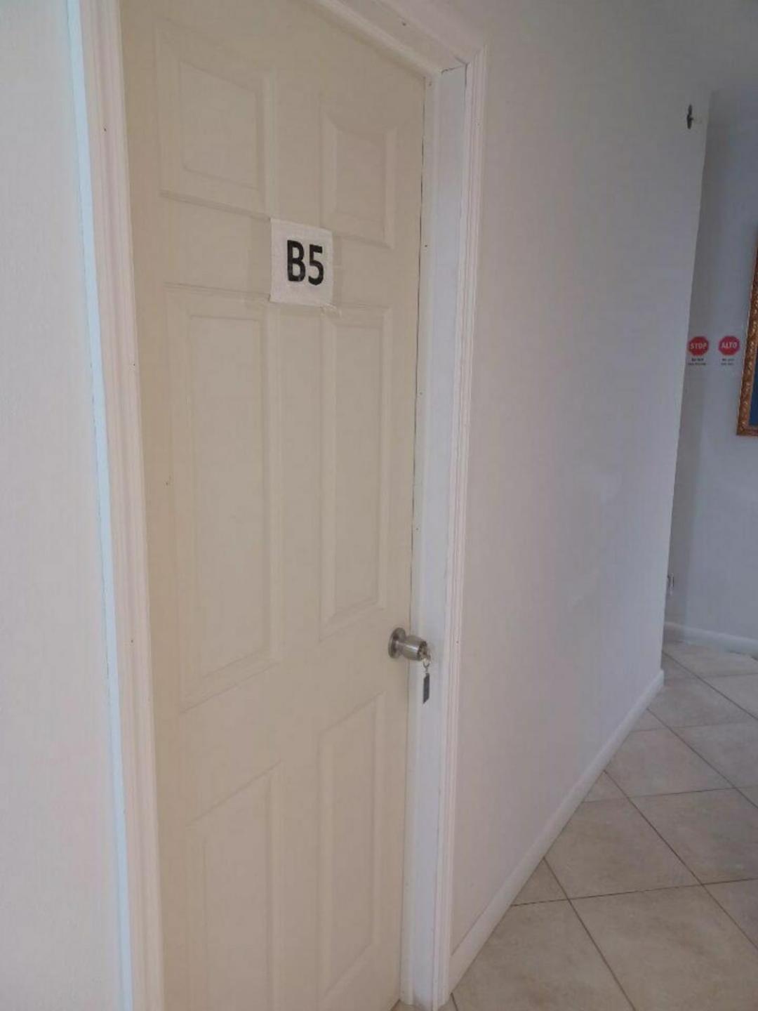 B5 Best Value On Private Bedroom With Private Bathroom In Little Havana, 迈阿密 外观 照片